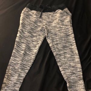 American eagle joggers